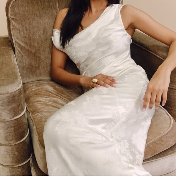 Reformation Ailsa Silk Jacquard Wedding Dress - Picture 1 of 7